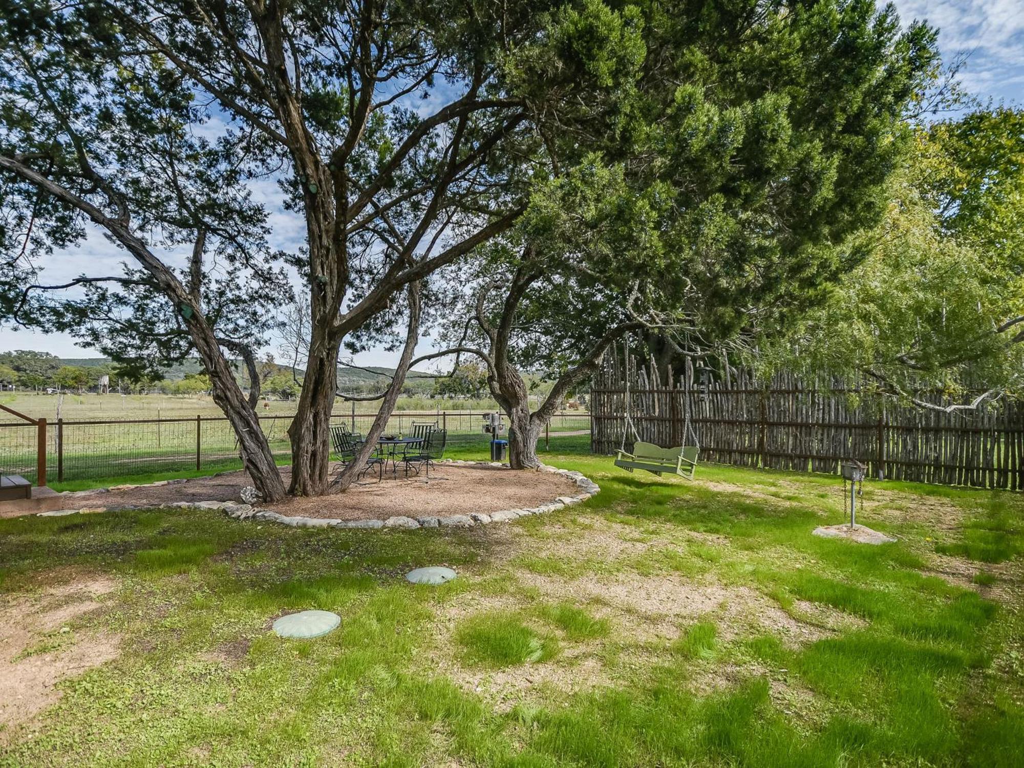 Villa Montesino Ranch Lodging Wimberley Exterior foto
