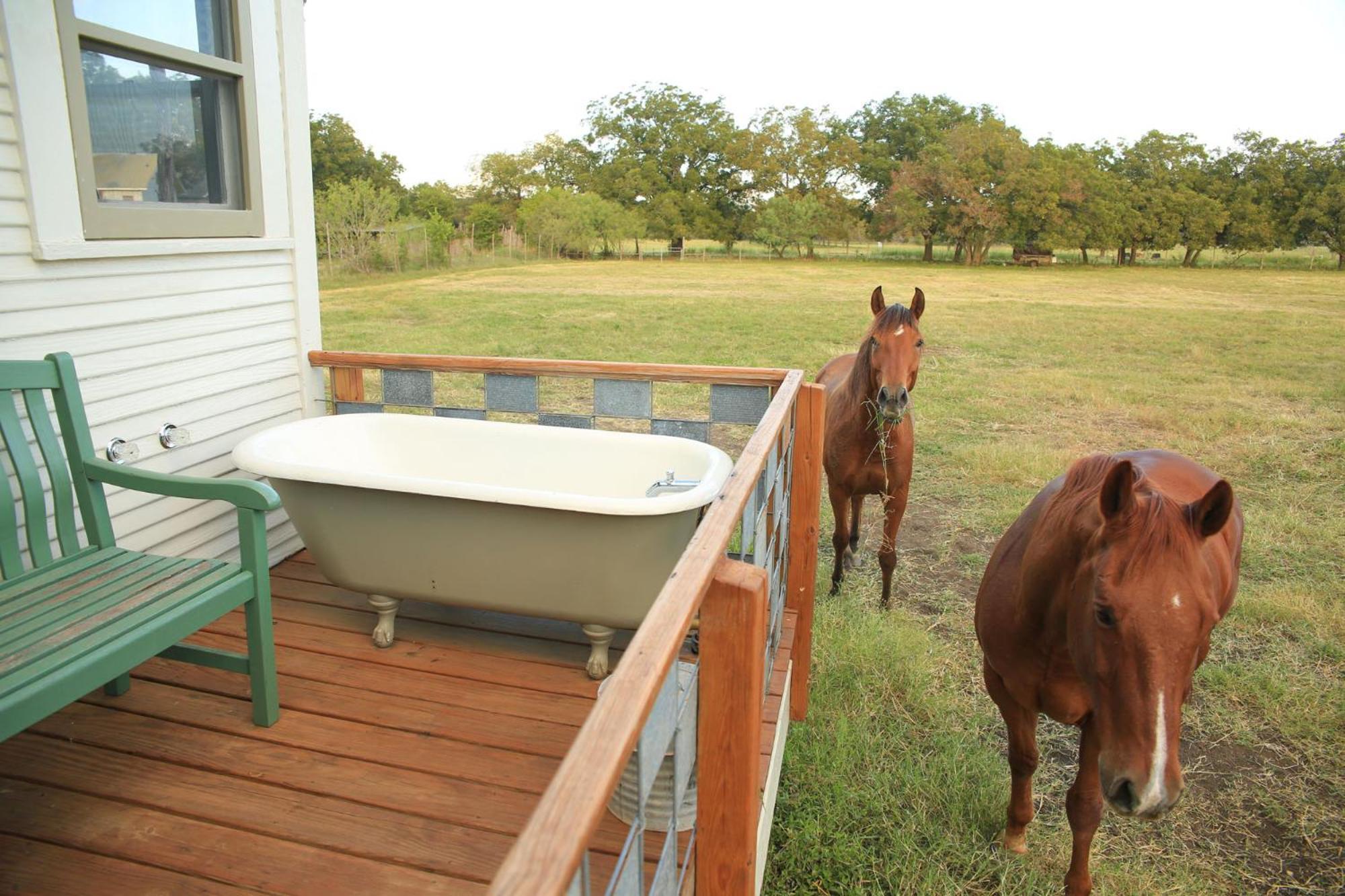 Villa Montesino Ranch Lodging Wimberley Exterior foto